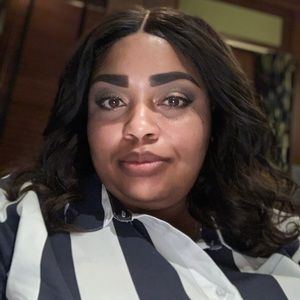 Meet your Posher, Tiffany